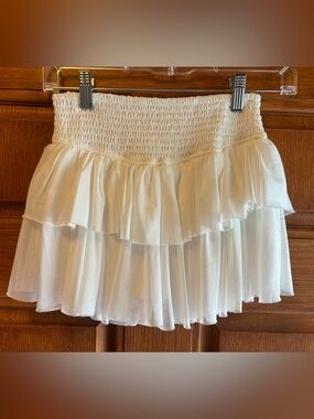 art class White Tiered Ruffle Skirt